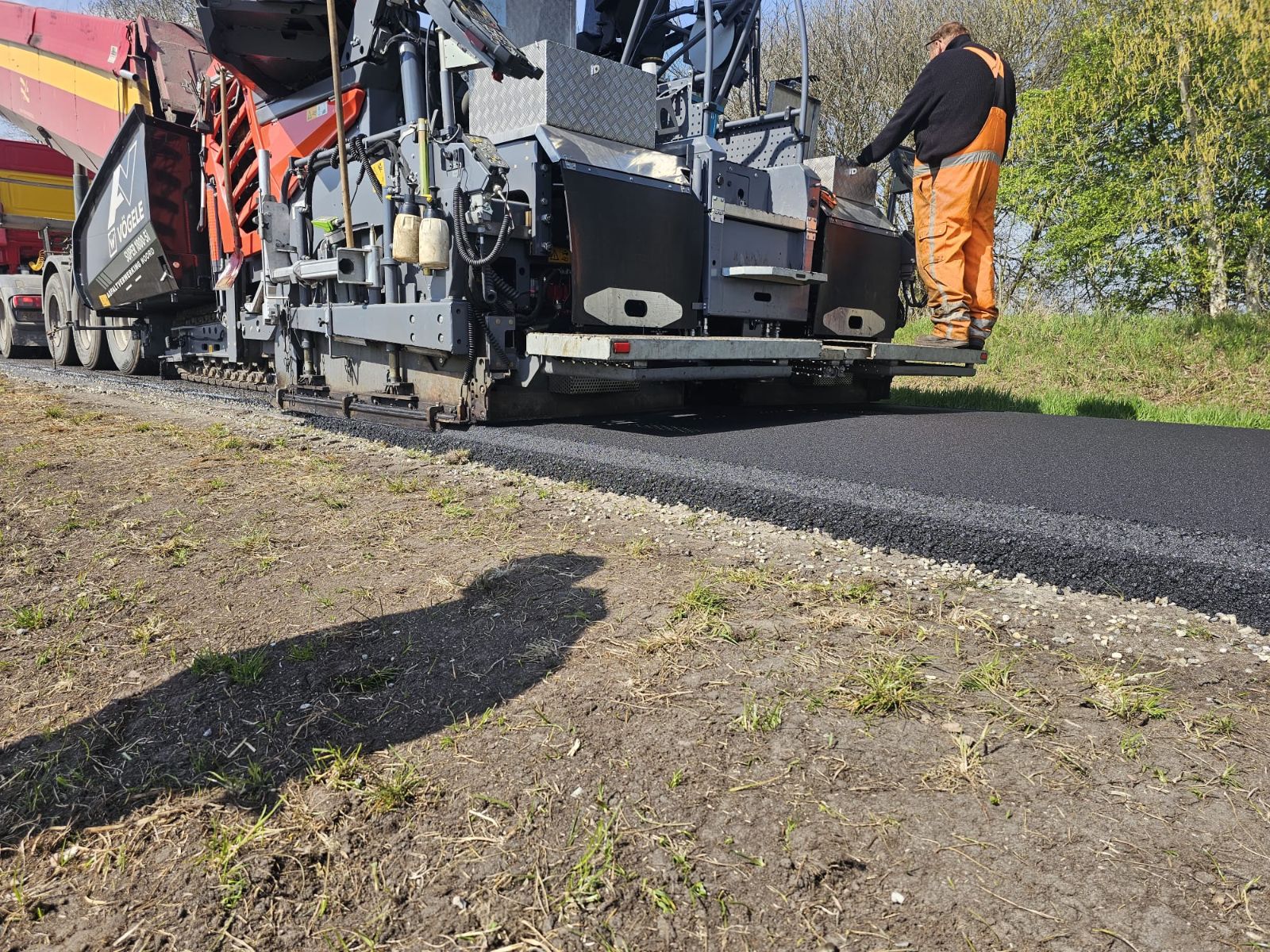 Vrachtwagenchauffeur  asfalt kieper, kraanauto of kiptrailer Flevoland